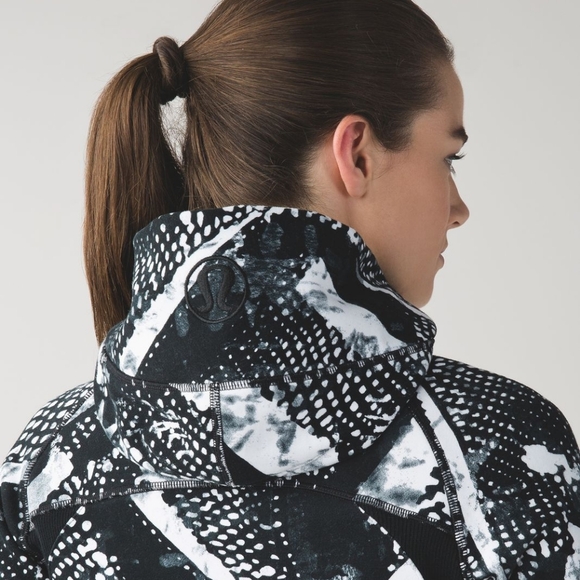 Scuba Hoodie III - Picture 2 of 12